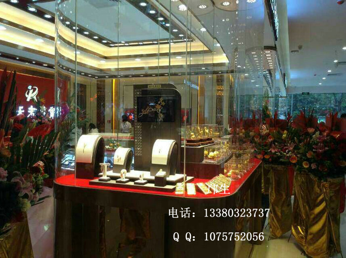商场珠宝橱窗展示柜