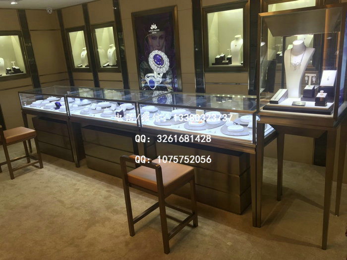 消费者如何看待不锈钢珠宝展柜的报价差别