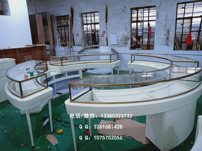 珠宝展示柜