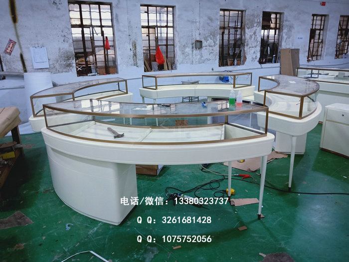 珠宝展示柜