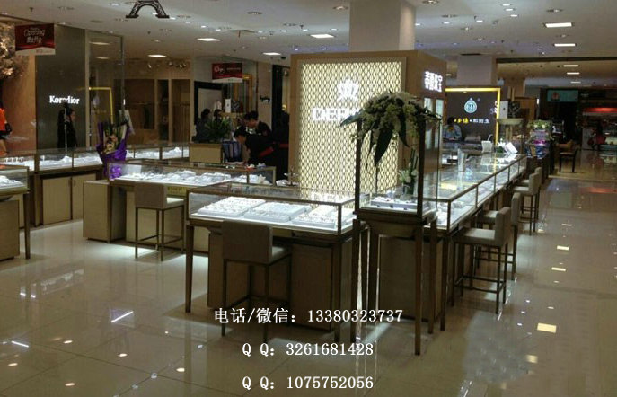 卡地亚珠宝展柜 卡地亚珠宝展柜