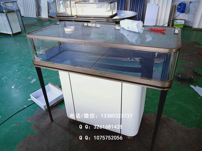 珠宝展示柜