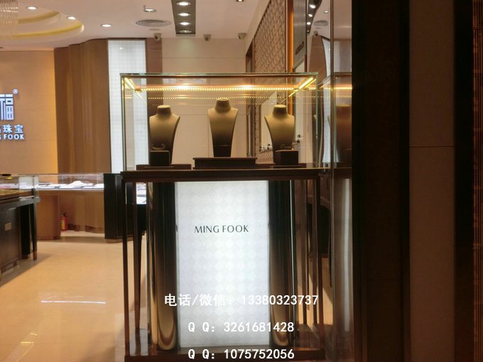 珠宝店橱窗展柜