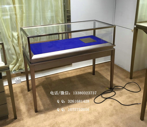 不锈钢展柜