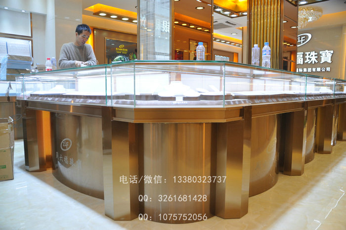 珠宝展柜图片 珠宝展柜图片
