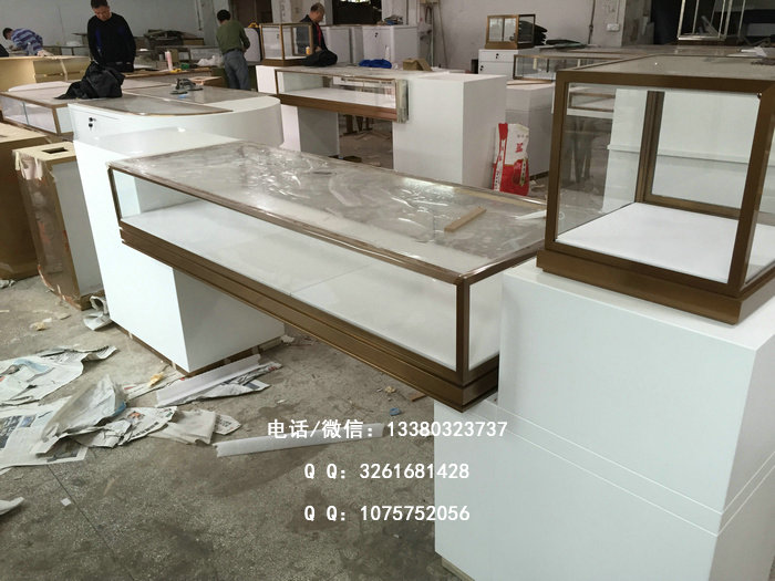 珠宝展柜厂家如何做大做强