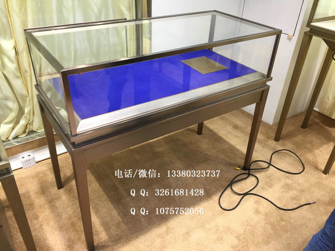 不锈钢电镀珠宝展示柜的深度剖析