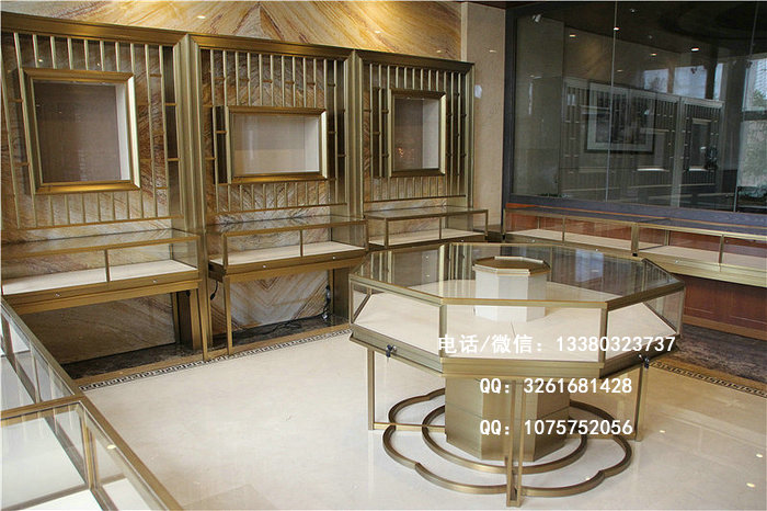 不锈钢橱窗展柜