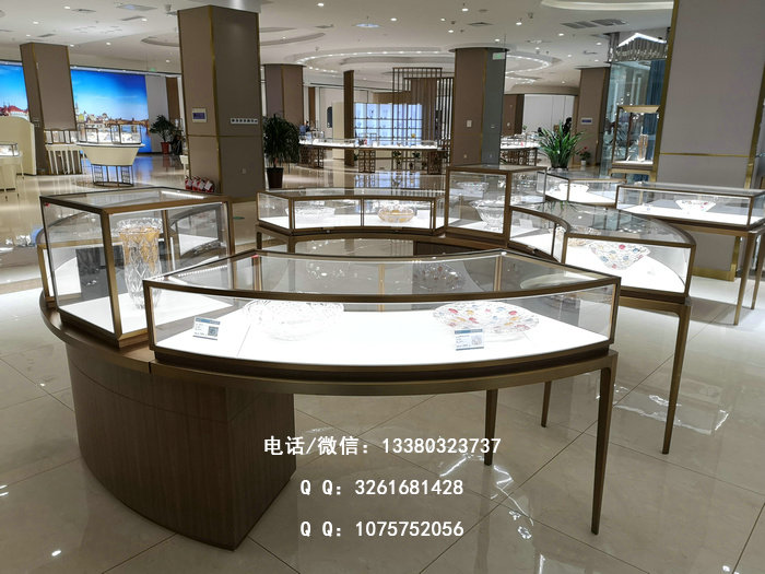 不锈钢展柜电镀有哪些选择