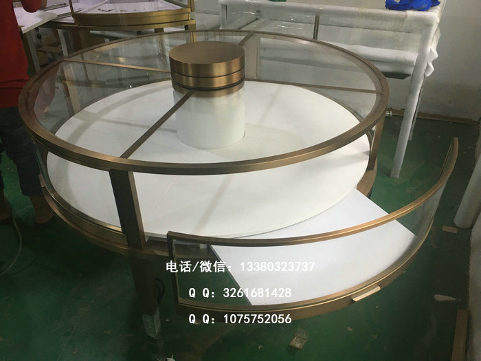 珠宝柜台