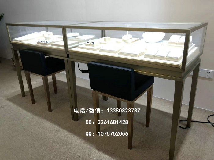 不锈钢珠宝展柜在2021年依然是市场宠儿