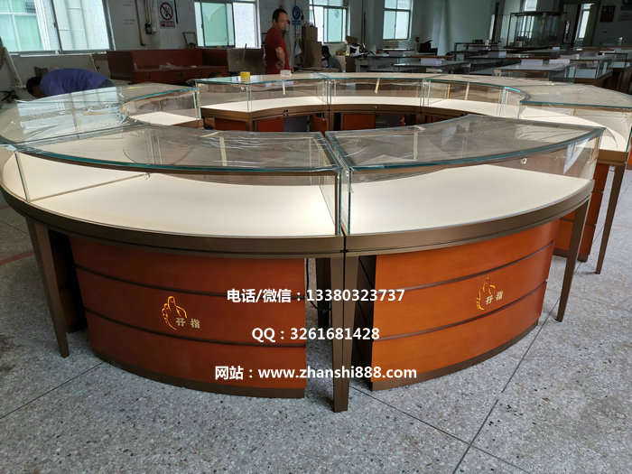 沉香展柜