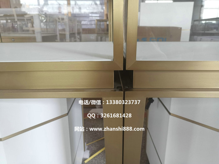 珠宝展柜图片 珠宝展柜图片