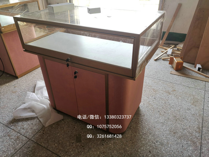 珠宝柜台 珠宝柜台