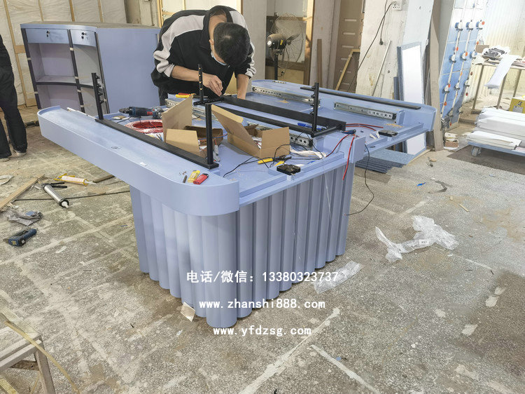 珠宝中岛柜