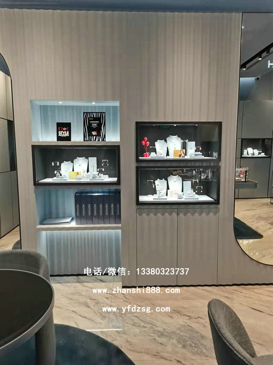 珠宝店高柜