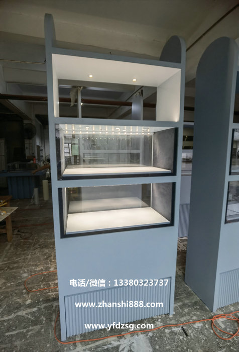 何方珠宝背柜