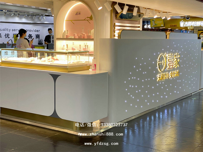 饰品展柜 饰品展柜