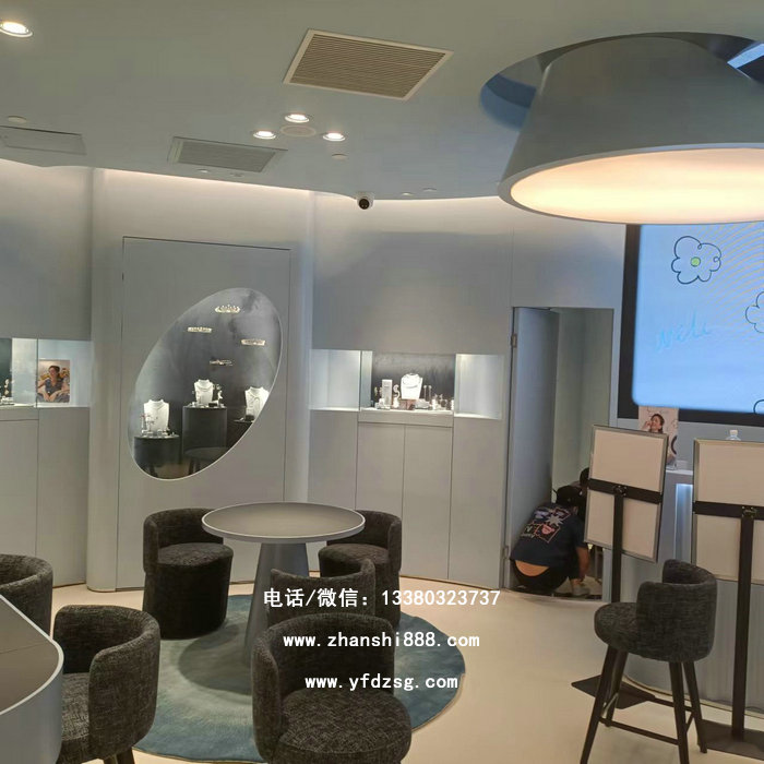 何方珠宝店背柜 何方珠宝店背柜