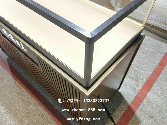 展柜定制